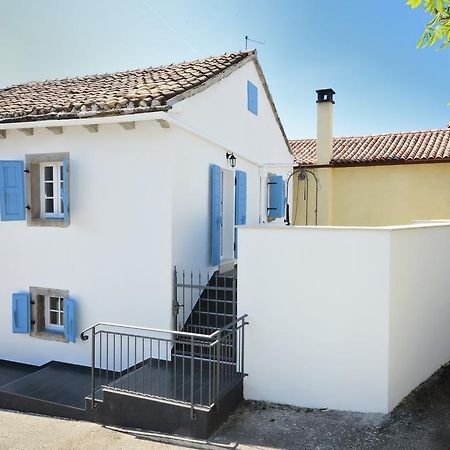 Holiday Home Nono Frane Lindar Екстериор снимка