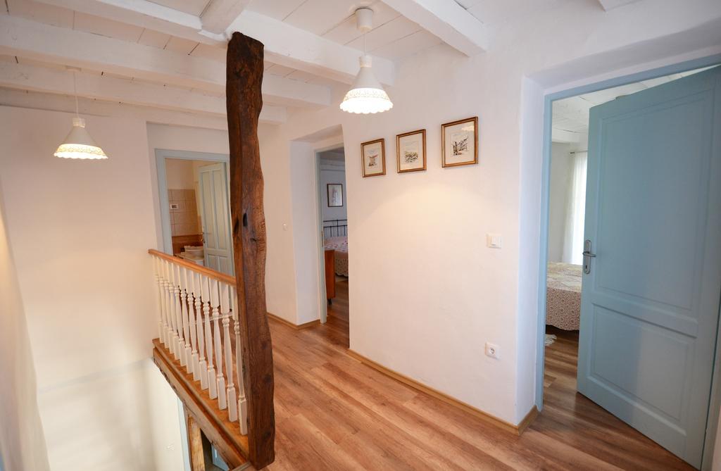 Holiday Home Nono Frane Lindar Екстериор снимка